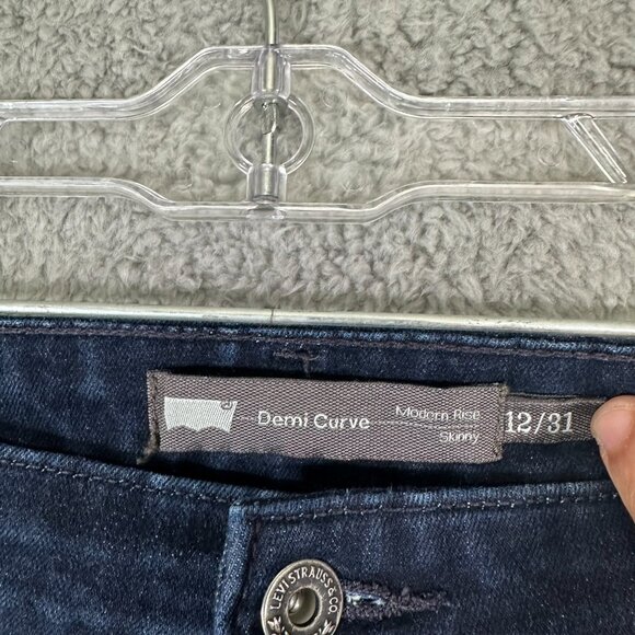 Levi's Demi Curve Modern Rise Skinny Jeans - Picture 7 of 15